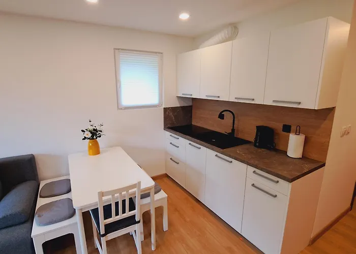 Bovecenter Kaninska Vas דירה